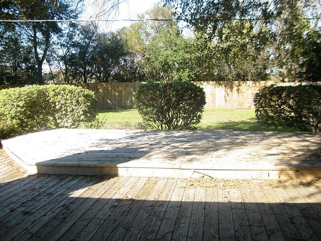 Building Photo - 18322 Santolina Ln