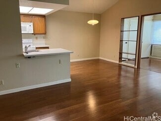 Building Photo - 98-1724-1724 Ka?ahumanu St