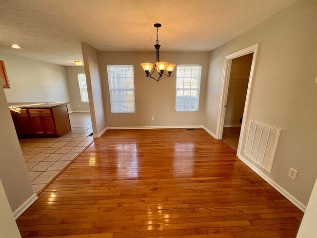 Foto del edificio - 3 br, 2 bath House - 3313 Hamberton Circle