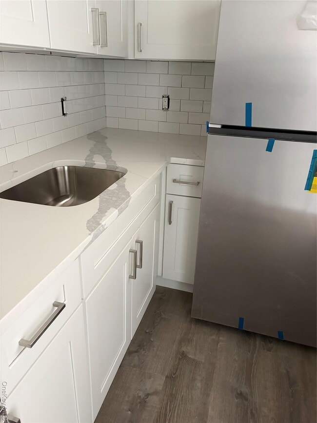 Building Photo - 8 Charles Ln