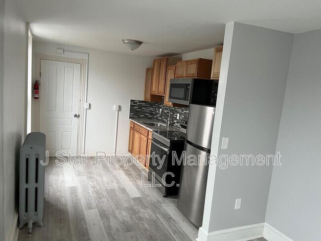 Foto del edificio - 1566 N 10th St