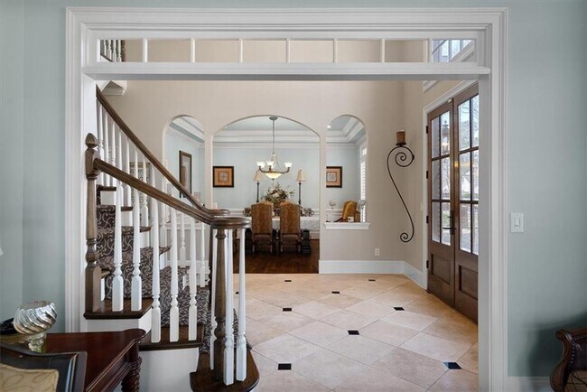 Foto del edificio - 530 Slane Trce