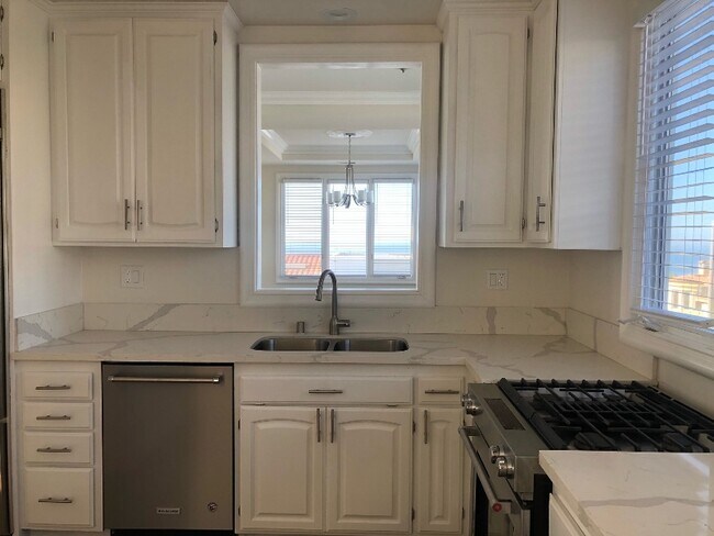 Foto del edificio - 2316 Highland Ave