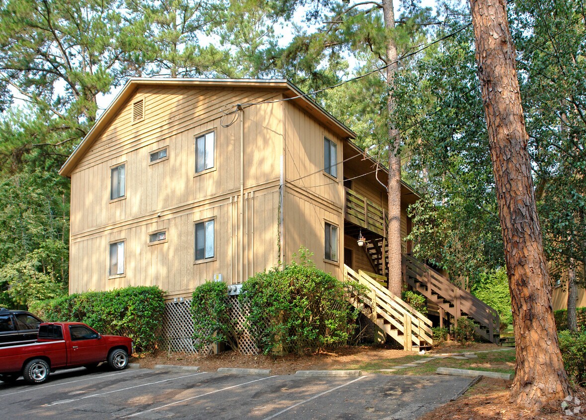 Foto del edificio - 2661 N Point Blvd