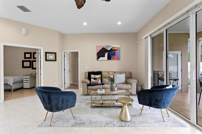 Foto del edificio - 12910 N 53rd St