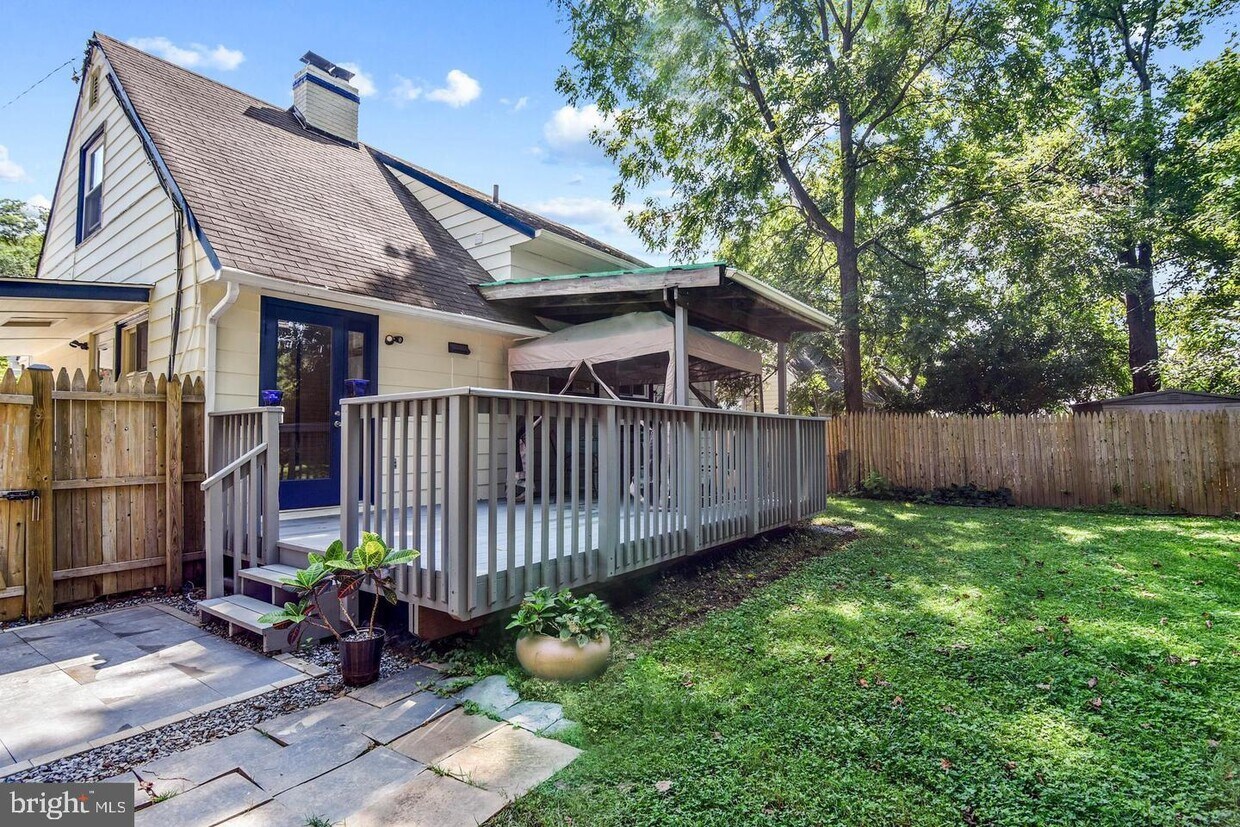 13010 Atlantic Ave, Rockville, MD 20851 House Rental in Rockville, MD