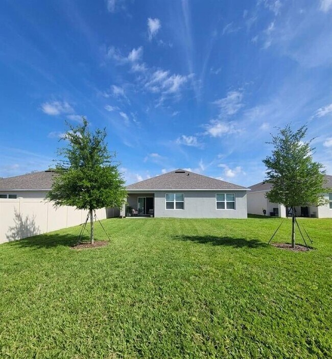 Foto del edificio - 5414 Hayloft Dr