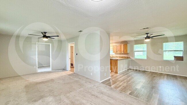 Foto del edificio - 3767 FM 963