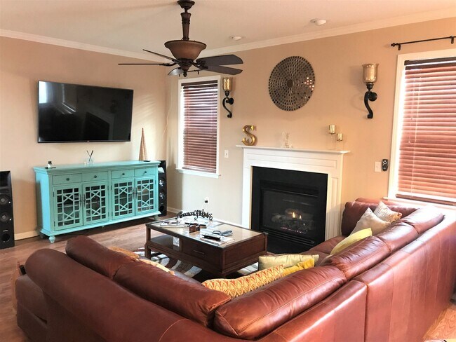 Foto del edificio - Arden - Unfurnished  5 Bedrooms - Availabl...