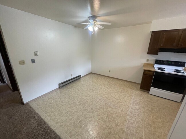 Foto del edificio - Convenient Florida Road Condo