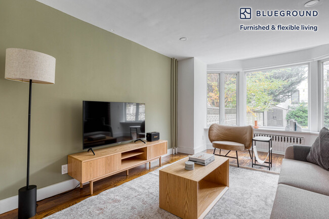 Foto del edificio - 308 Hicks St