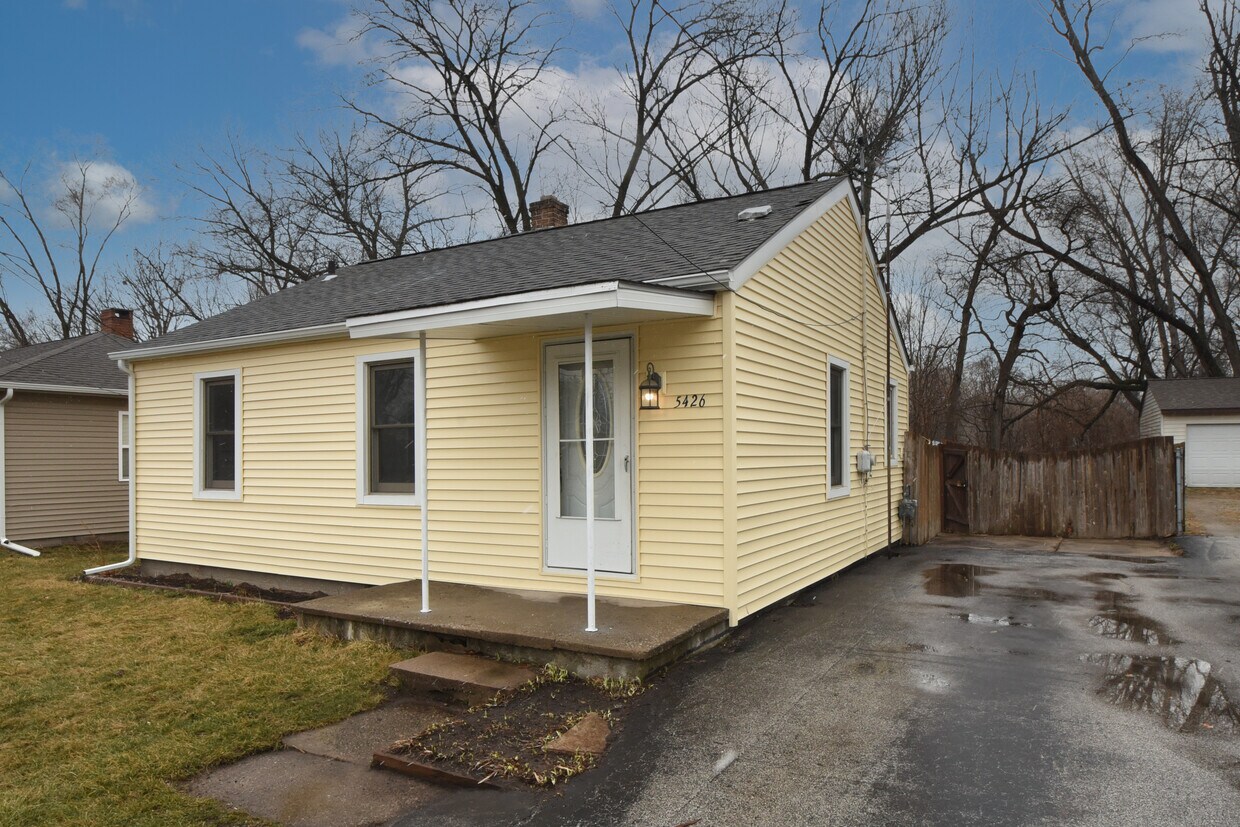 5426 Mulberry Ave, Portage, IN 46368 House Rental in Portage, IN