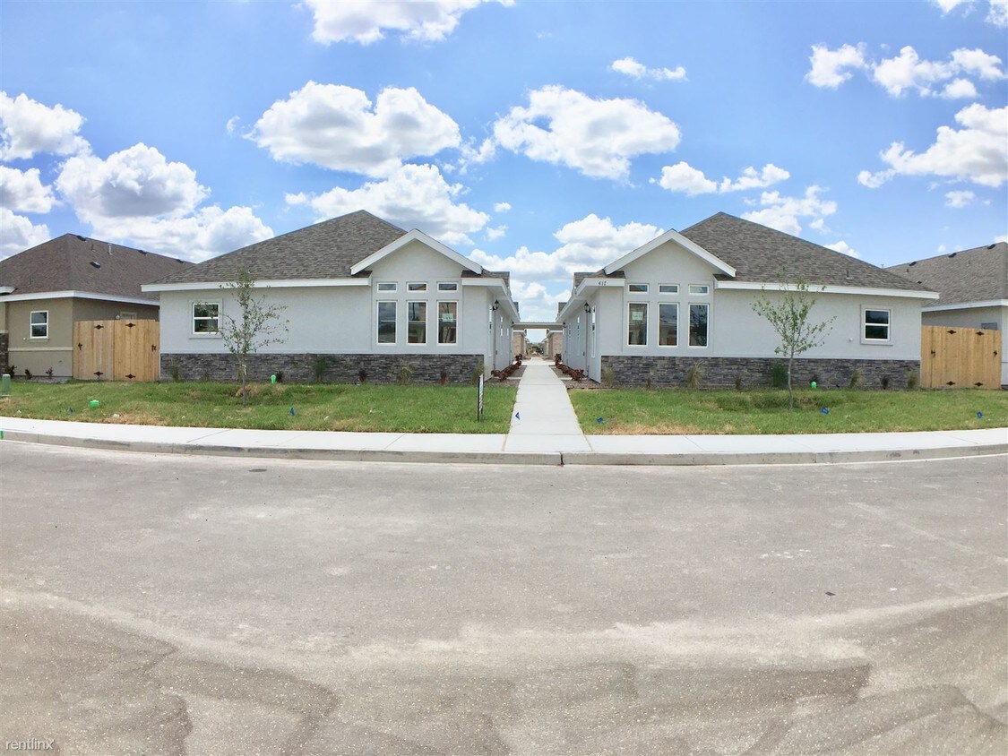 Primary Photo - 2 br, 2 bath 4plex - Monmack Landing