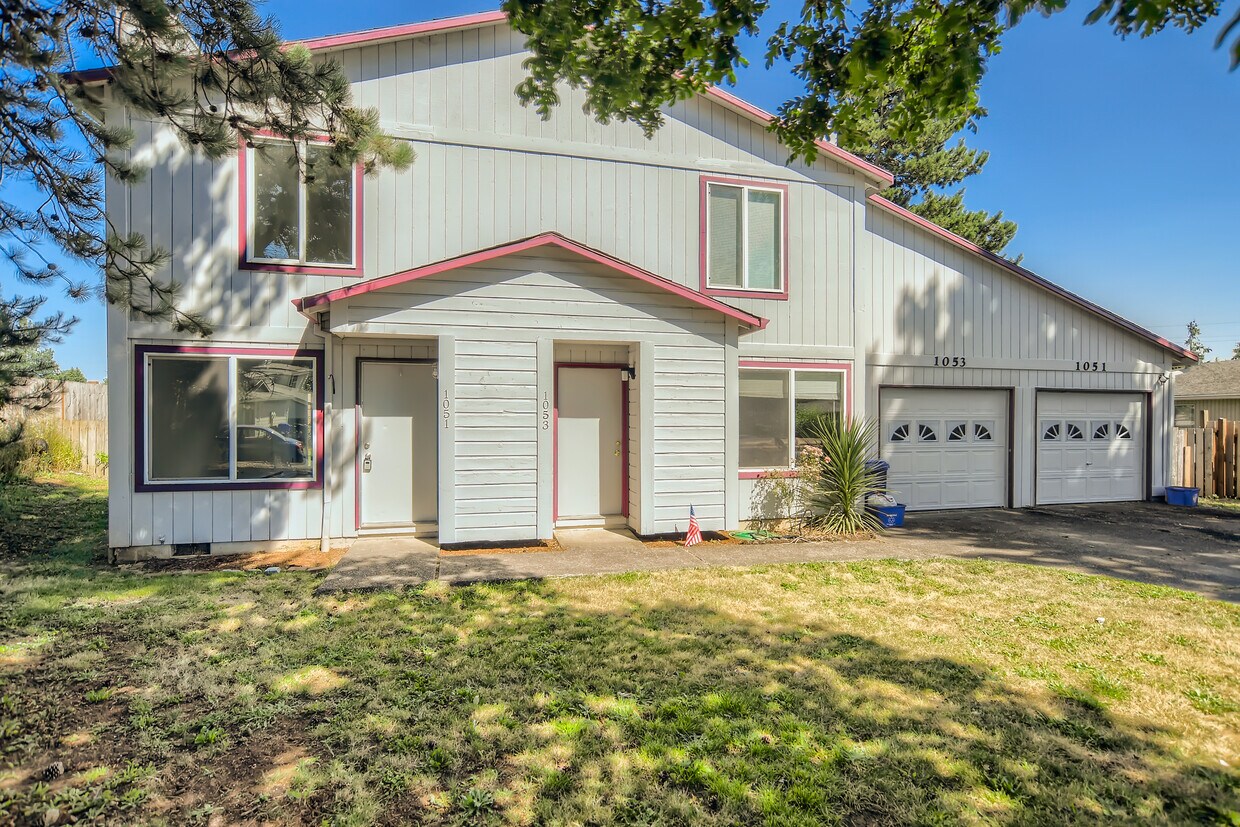 1053 Birchwood Dr, Oregon City, OR 97045 Townhome Rentals in Oregon
