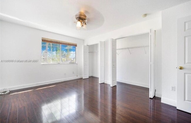 Foto del edificio - 5761 NW 115th Ct