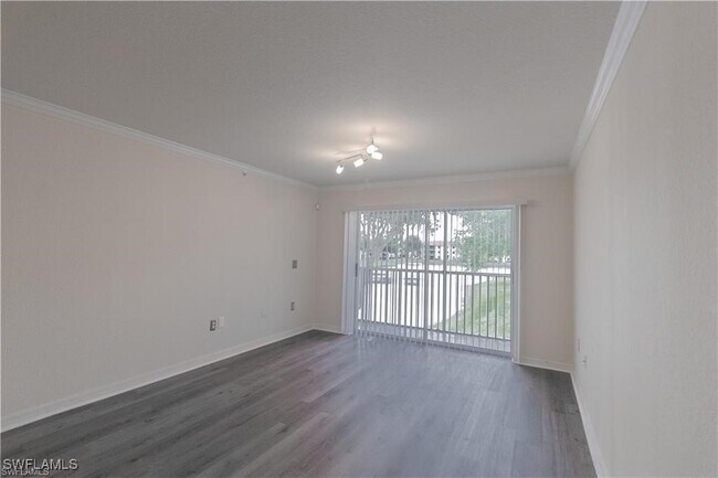 Building Photo - 8234 Key Royal Cir