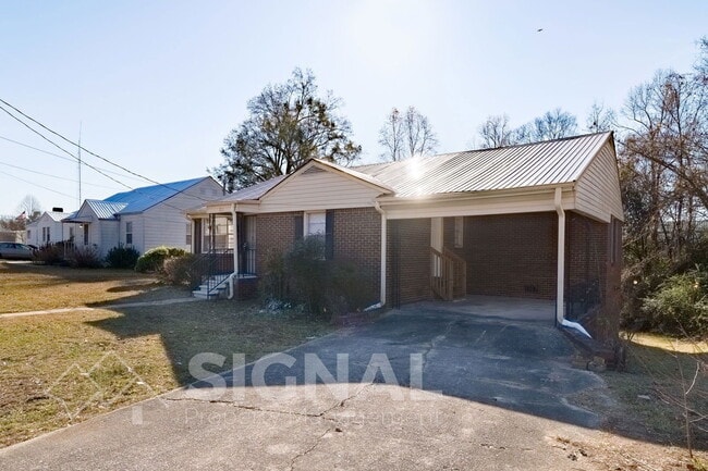 Building Photo - 265 2nd Pl SW