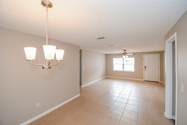 Building Photo - 10918 Key Coral Dr