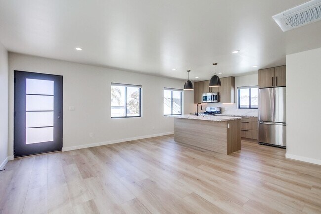 Foto del edificio - 4152 Massachusetts Ave