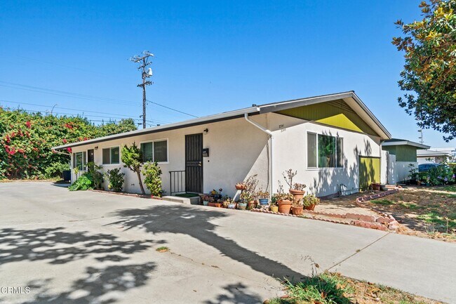 Foto del edificio - 3341 Porter Ln