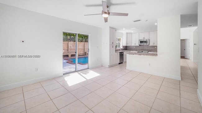 Foto del edificio - 9712 SW 213th Terrace