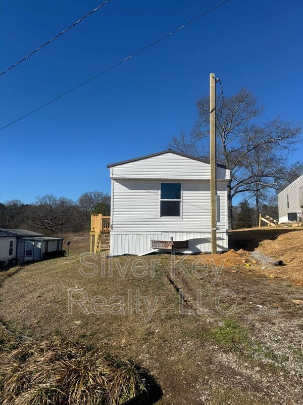 Building Photo - 3000 US-11