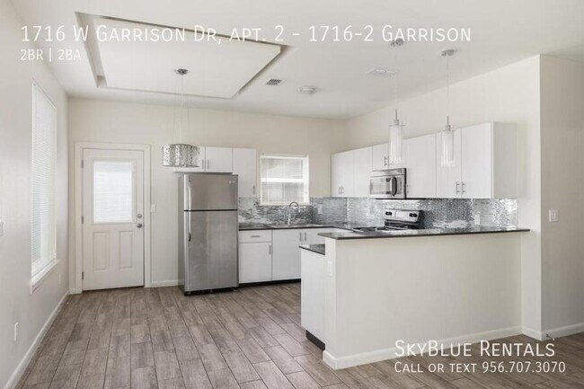 Foto del edificio - 1716 W Garrison Dr