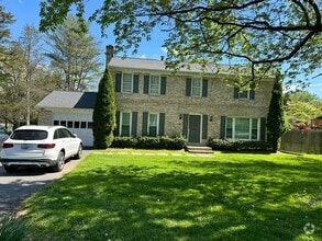 Building Photo - 10323 Snowpine Way