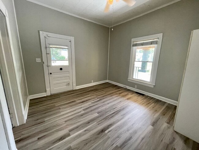 Building Photo - One of a Kind 3 bedroom, 2 bathroom Historic Home in Greensboro!