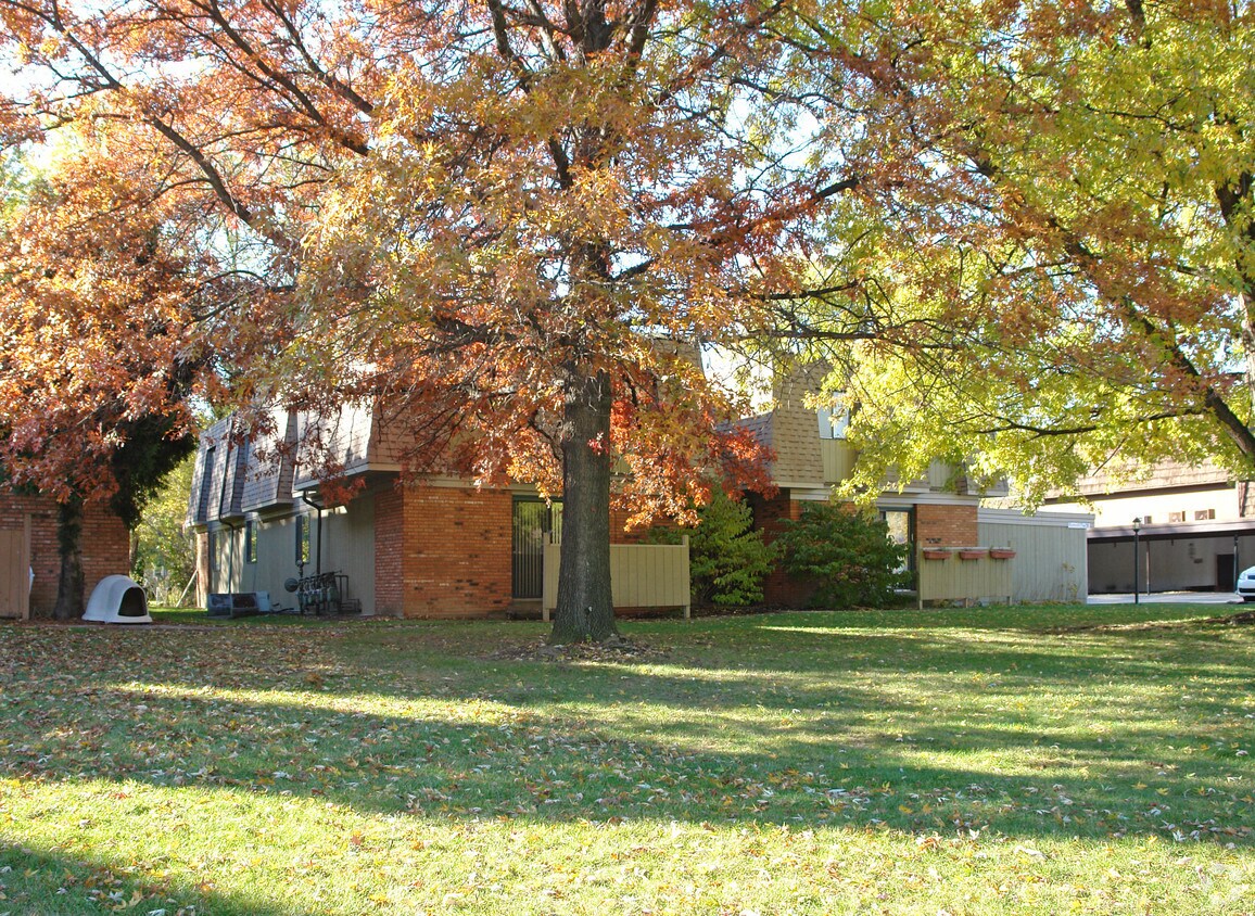 Foto principal - 71 Lemans Dr