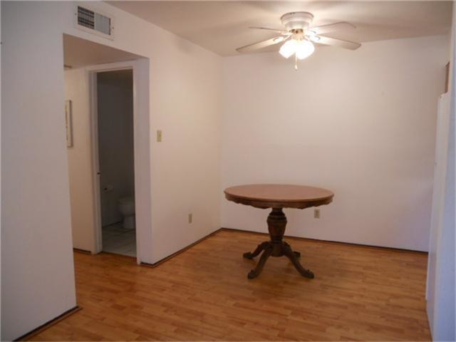 Foto del edificio - 2100 Wilcrest Dr