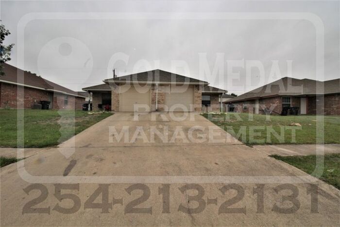 Foto principal - 2802 Alma Dr