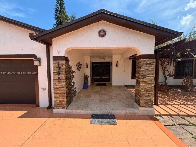 Building Photo - 13650 SW 283rd Terrace