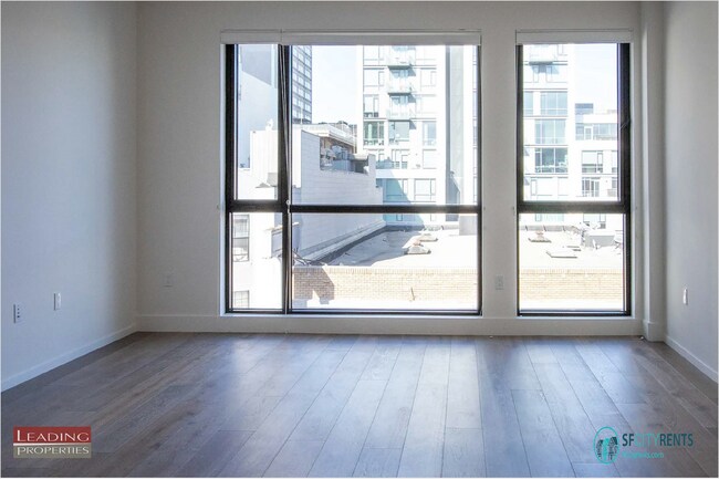 Foto del edificio - Lower Nob Hill: 2019-Built Condo w/ in-uni...