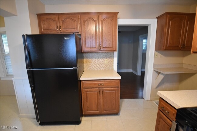 Building Photo - 1660 Glenmount Ave