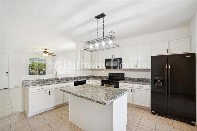 Building Photo - 11781 W Overlin Ln