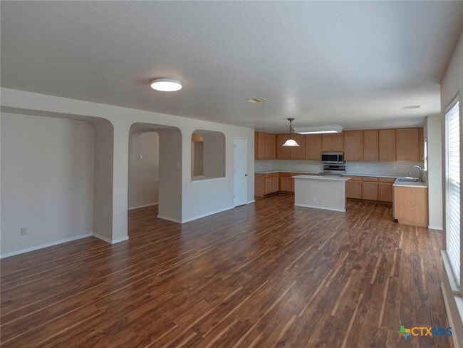 Foto del edificio - 424 Copper Hill Dr