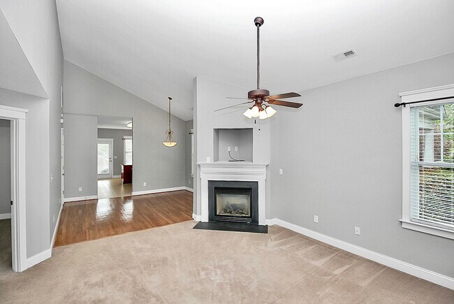 Foto del edificio - 6705 E Douglas Park Dr
