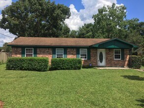 Building Photo - 5712 Vestavia Ln