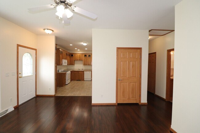 Foto del edificio - Spacious Home for rent!