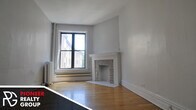 Primary Photo - 430 W Belden Ave