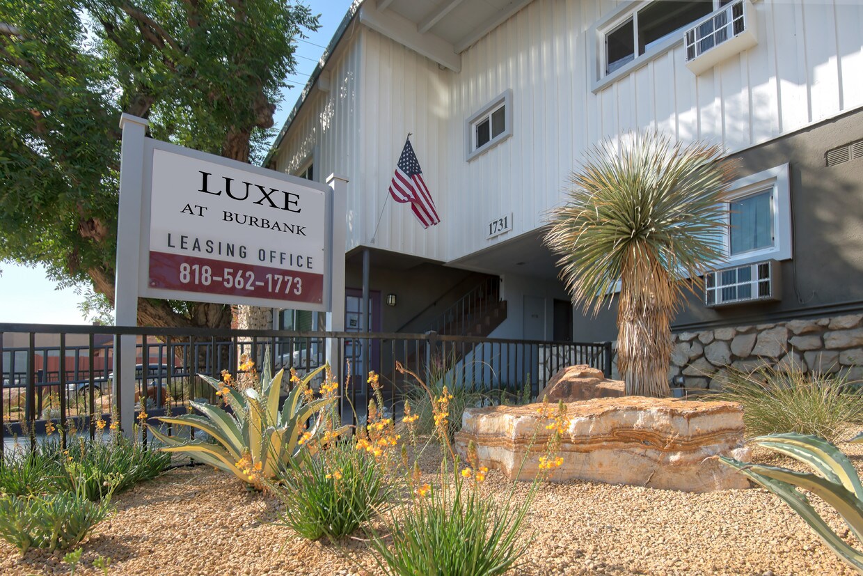 Luxe at Burbank Apartments Burbank, CA