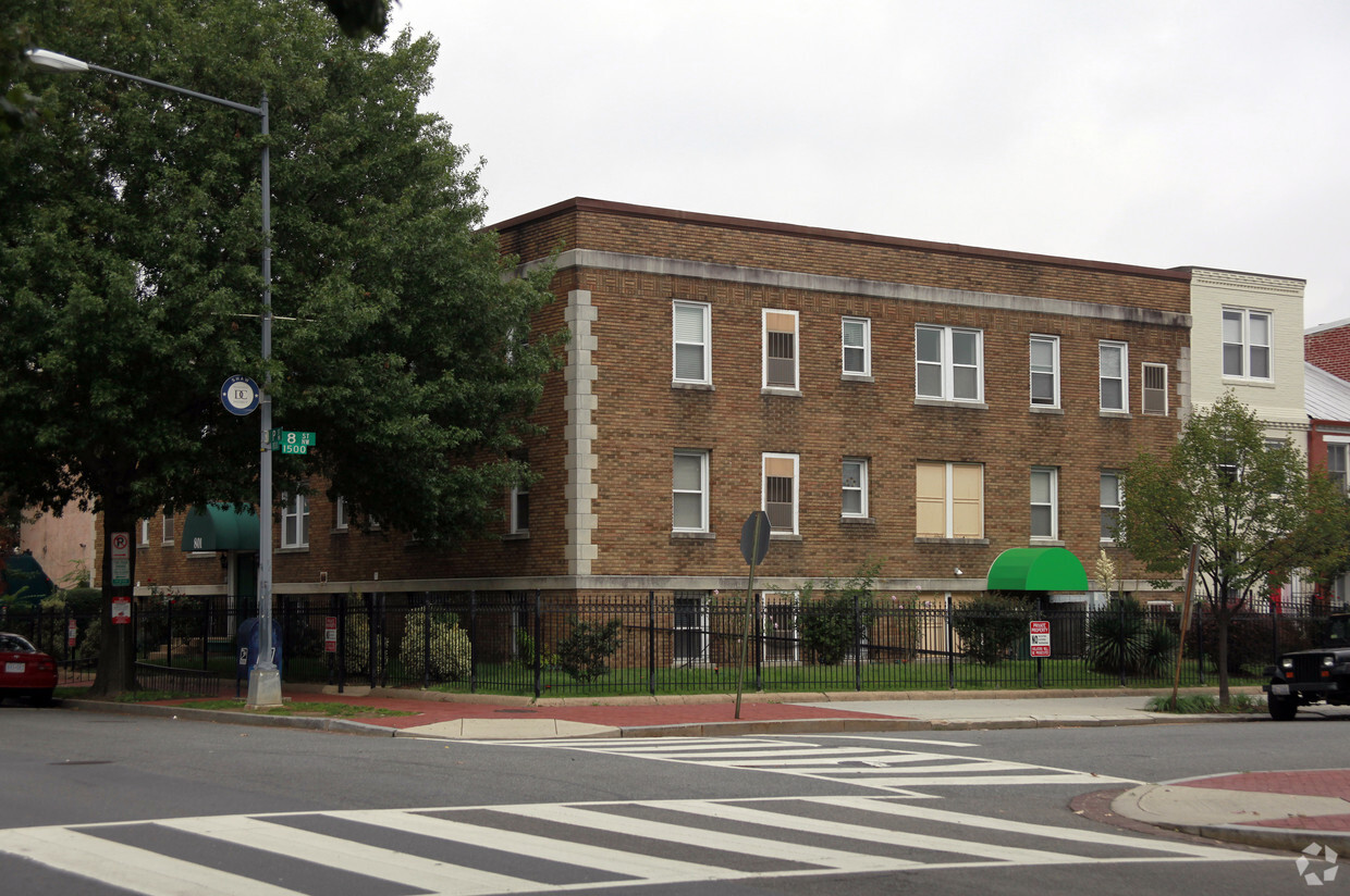 Building Photo - 801 P St NW