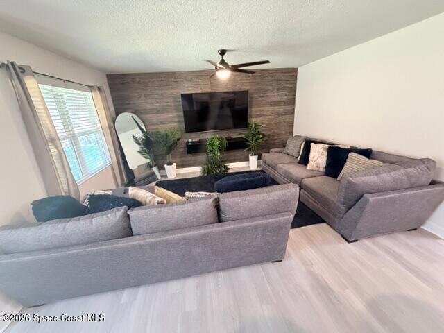 Foto del edificio - 4400 Pagosa Springs Cir