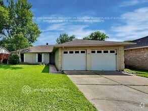 Building Photo - 16511 Forest Bend Ave