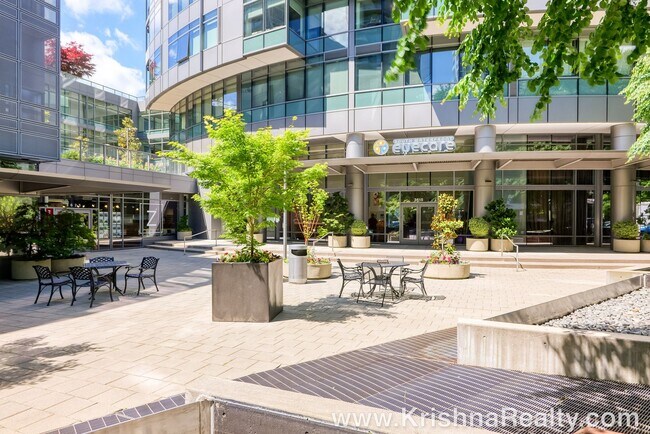 Foto del edificio - Luxury Downtown Living In The John Ross Building | 1 Bedroom | 1 Bathroom Condo | PDX's SW Water ...