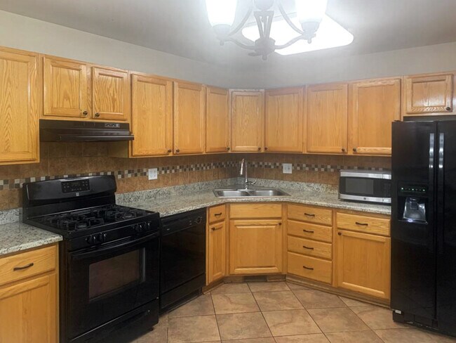 Building Photo - 2891 Belle Ln