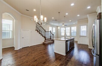 Building Photo - 10804 Brittmoore Oaks Pl