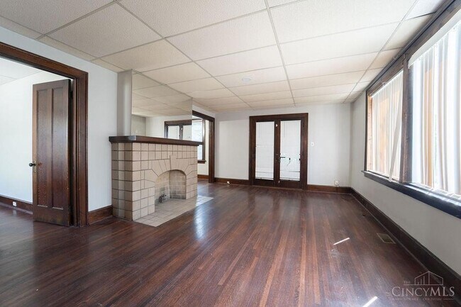Foto del edificio - 224 Ehrman Ave