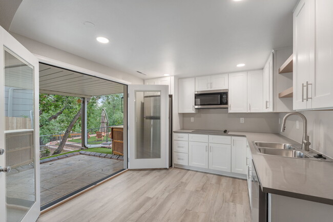 Photo - 4875 Garden Trail House